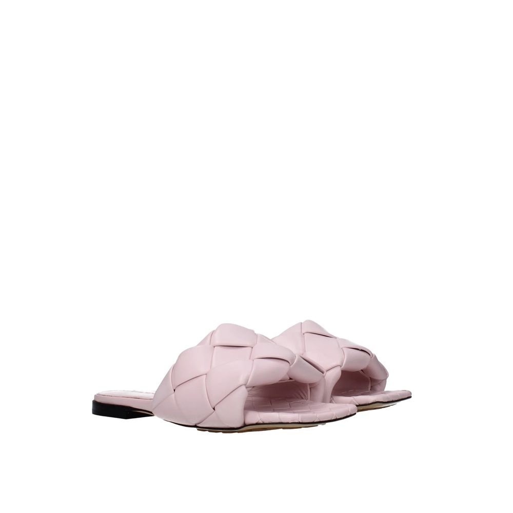Bottega Veneta Pastel Lilac Leather Flat Sandals