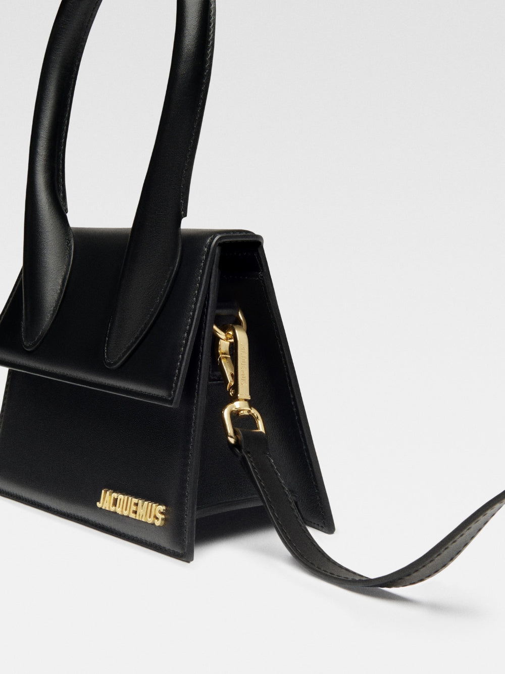 Jacquemus Le Chiquito Moyen Black Leather Handbag