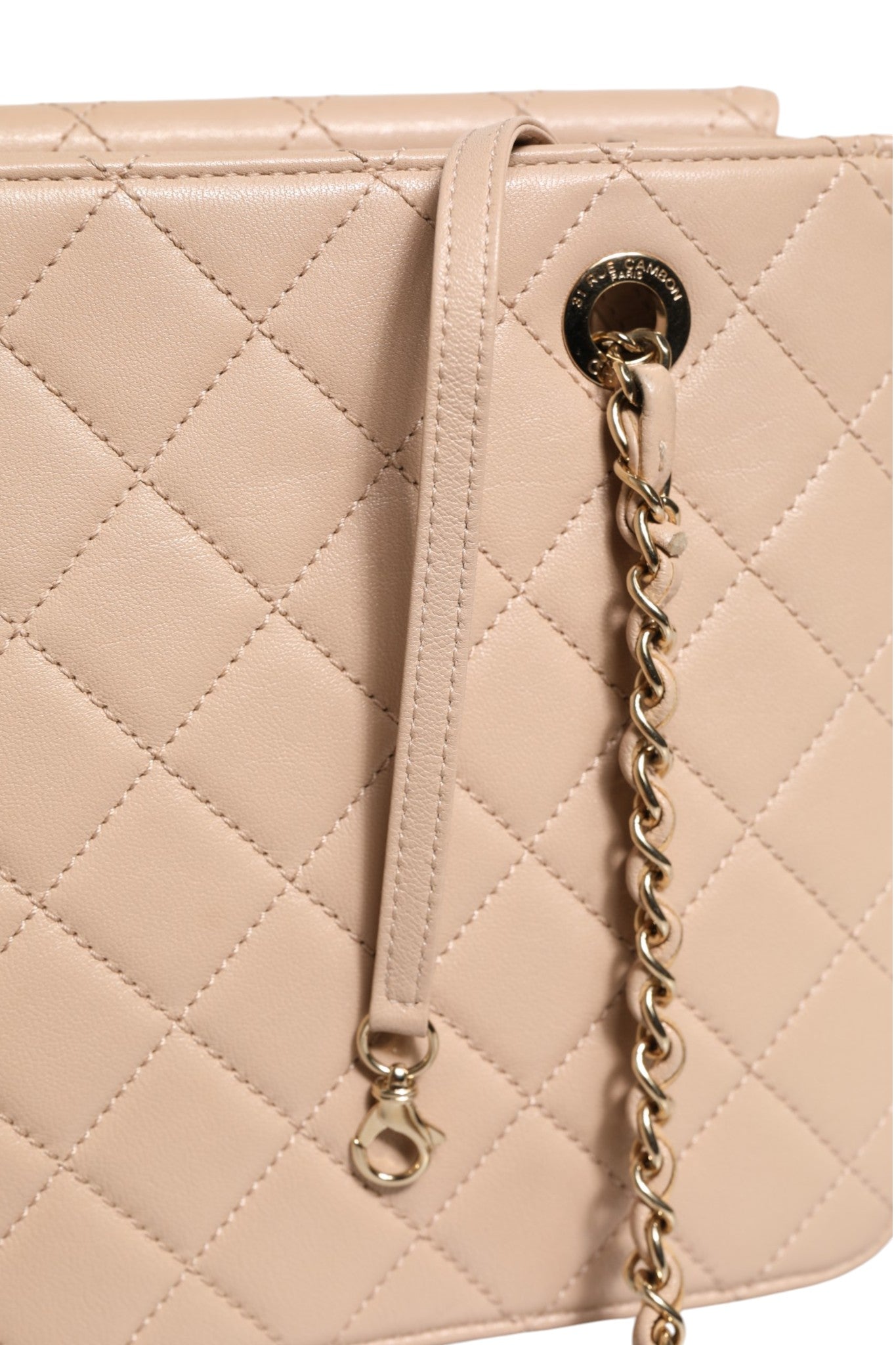 Chanel Quilted Leather Lock Flap Handbag - Beige