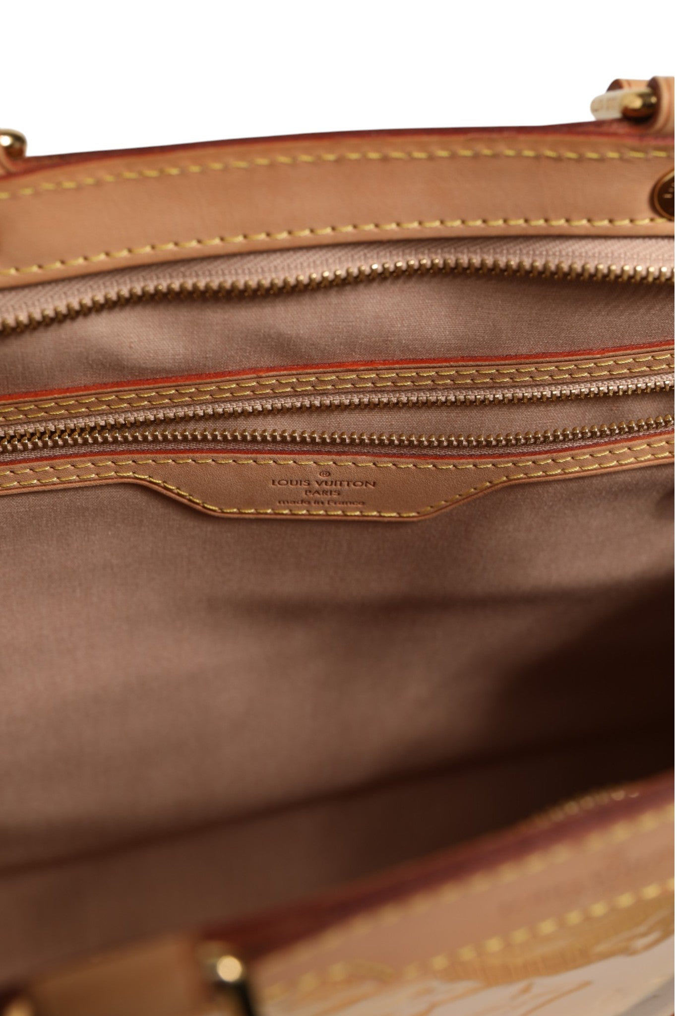 Louis Vuitton Brea MM Monogram Vernis - Beige