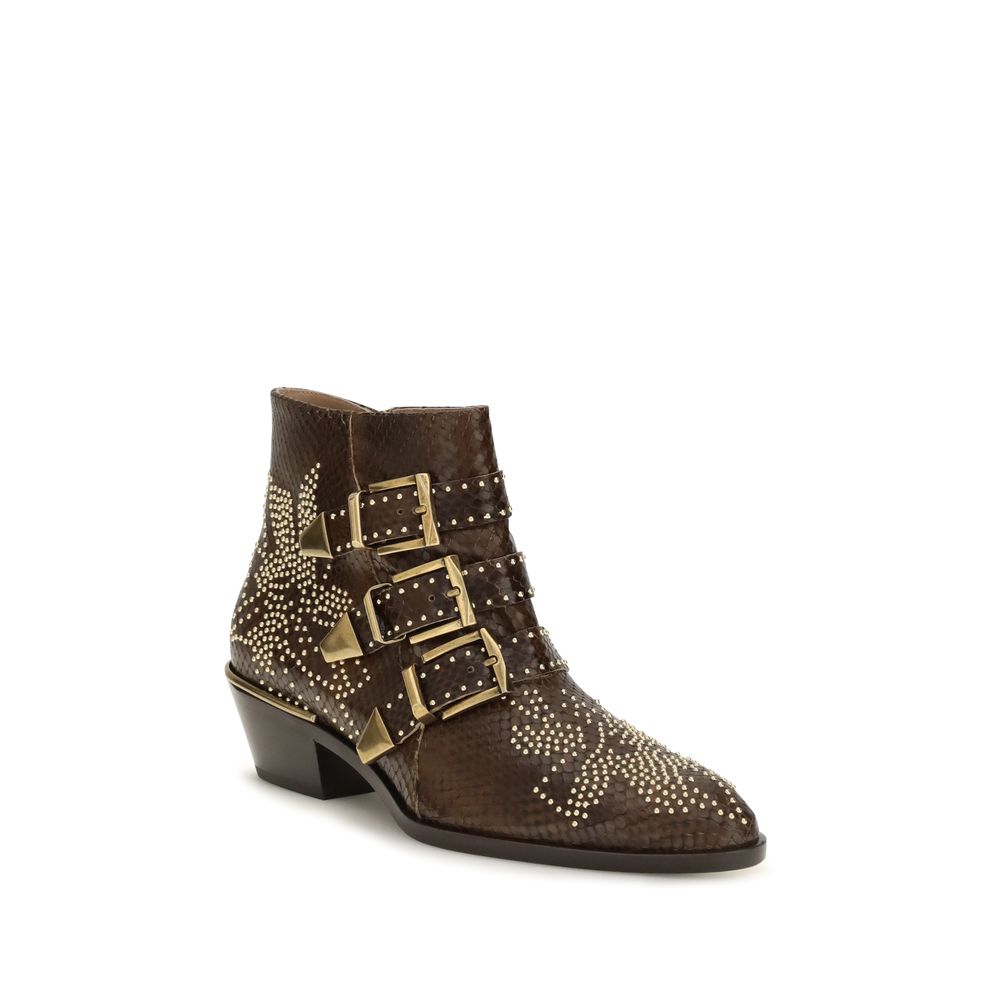 Chloé Susanna Studded Leather Ankle Boots