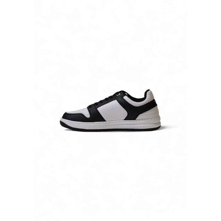 EA7 By Emporio Armani Lace-Up Low Top Sneakers