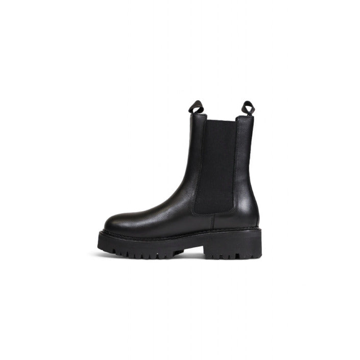 Tommy Hilfiger Logo Genuine Leather Chelsea Boots