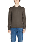 Armani Exchange Minimalist Cashmere-Blend Knitwear