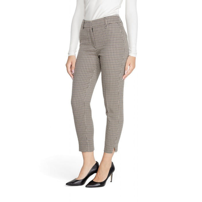 Only Checkered High Waist Slim Fit Capri Pants