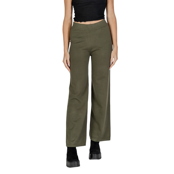 Clerã© Minimalist Wide Leg Pants