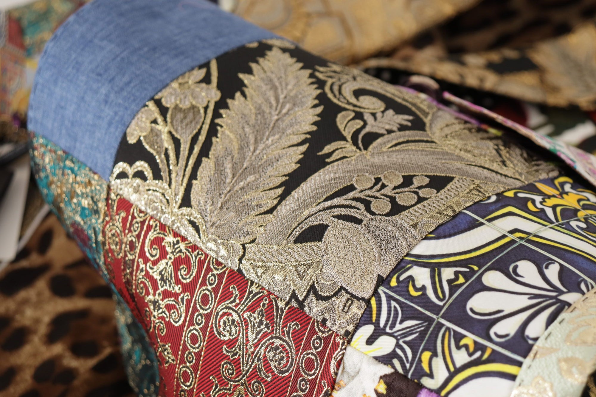 Dolce &amp; Gabbana Double-Breasted Gallery Jacquard Blazer