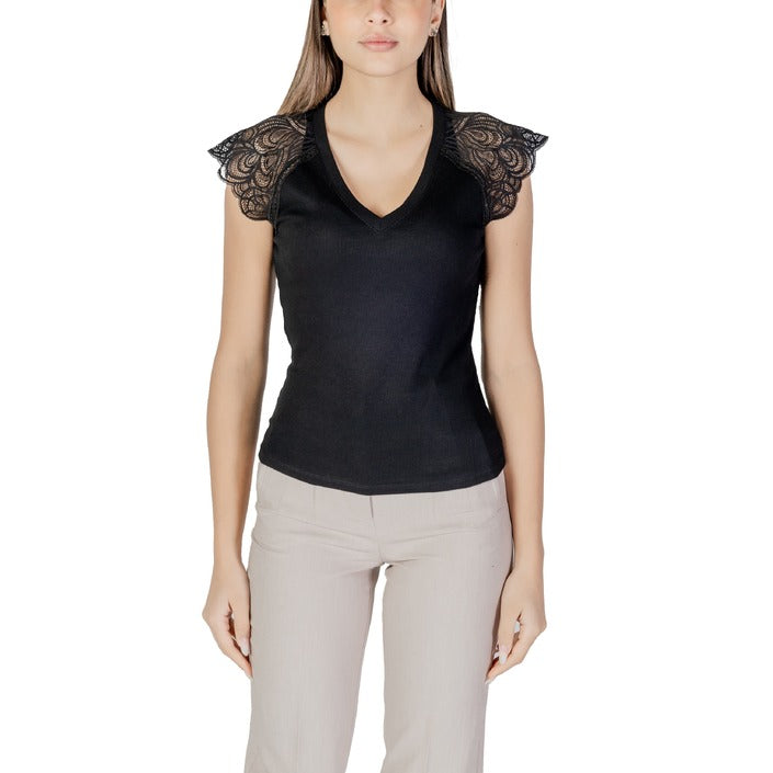 Morgan De Toi Lace Sleeve Top