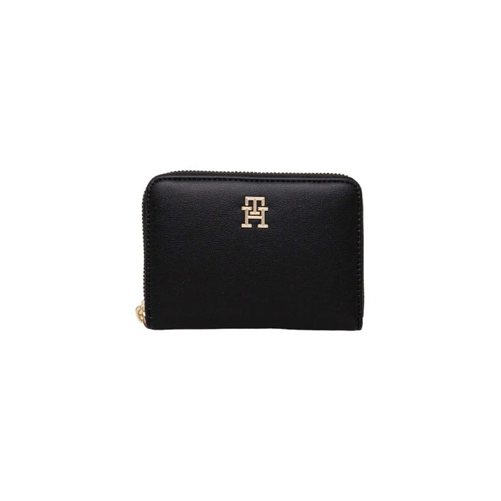 Tommy Hilfiger Logo Black Vegan Leather Zip Clutch Purse