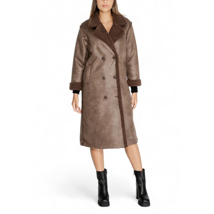 Clerã© Minimalist Faux Wool Lined Longline Coat