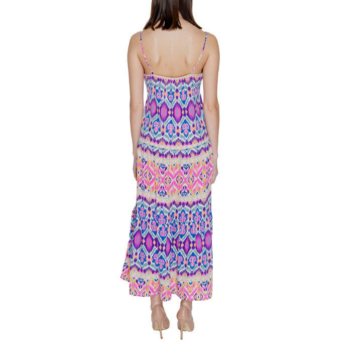 Only Tribal Midi Dress With Sweetheart Neckline