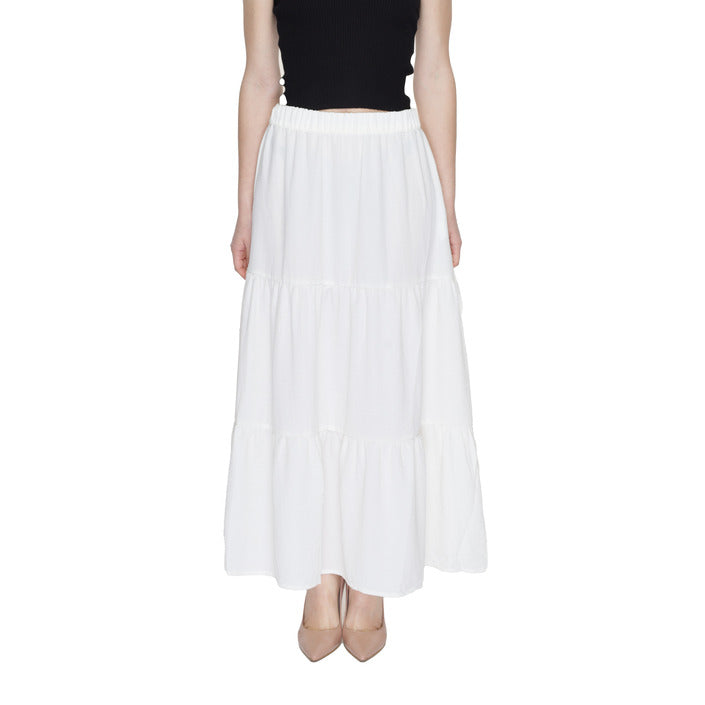 JDY Tiered Maxi Skirt - White