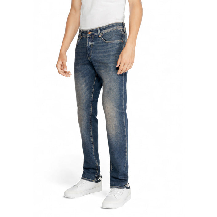 Gas Logo Straight Leg Fit Dirty Wash Denim Jeans