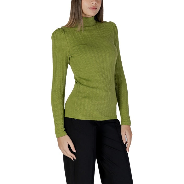 B.Young Turtleneck Skivvy Sweater Top Green