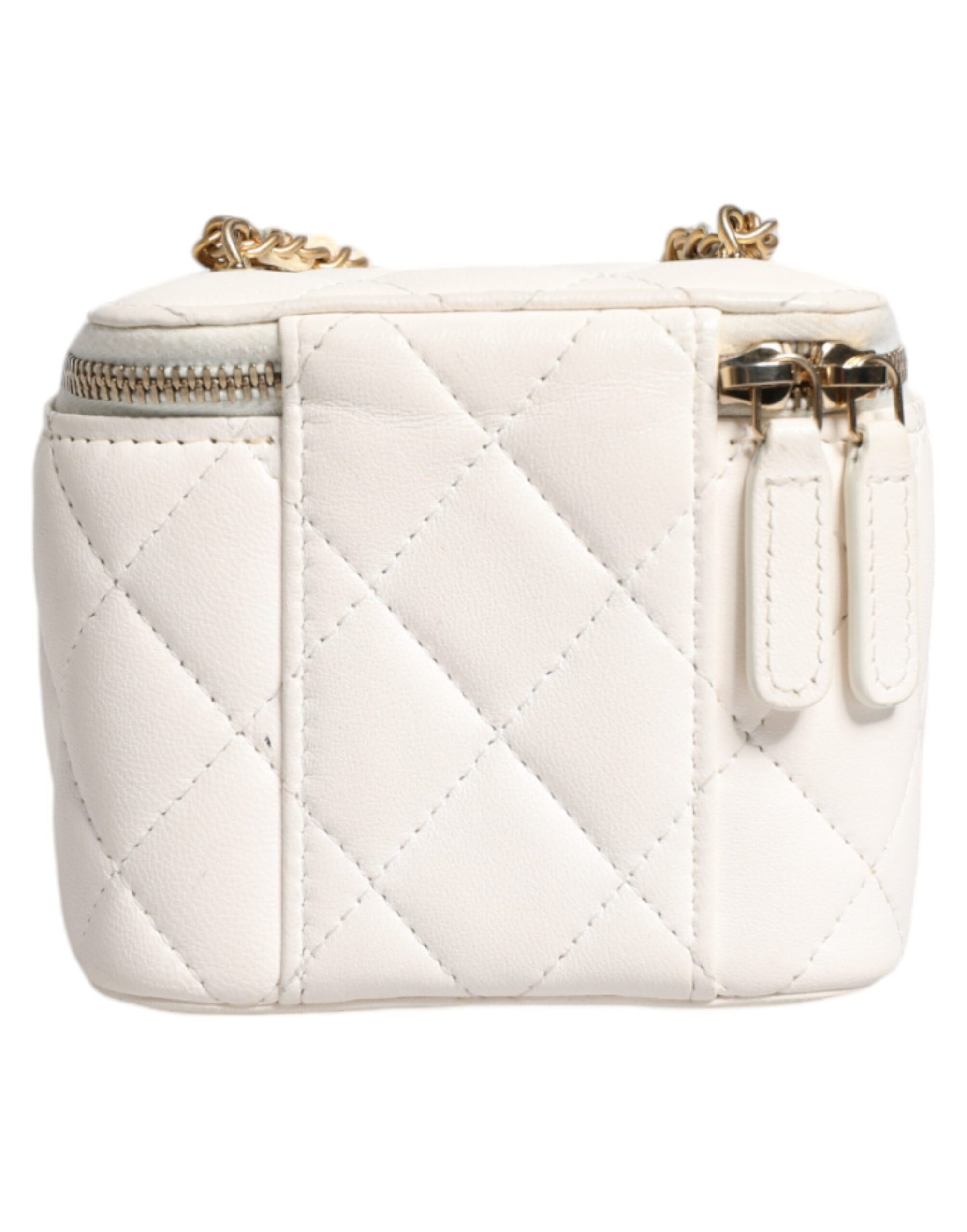 Chanel White Matelasse Lambskin Gold Chain Shoulder Vanity Bag