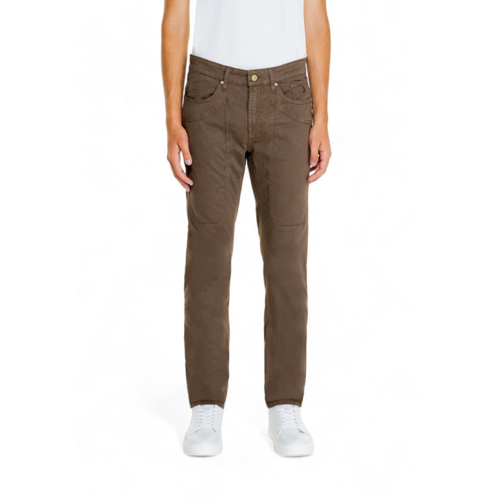 Jeckerson Minimalist Straight Leg Chinos