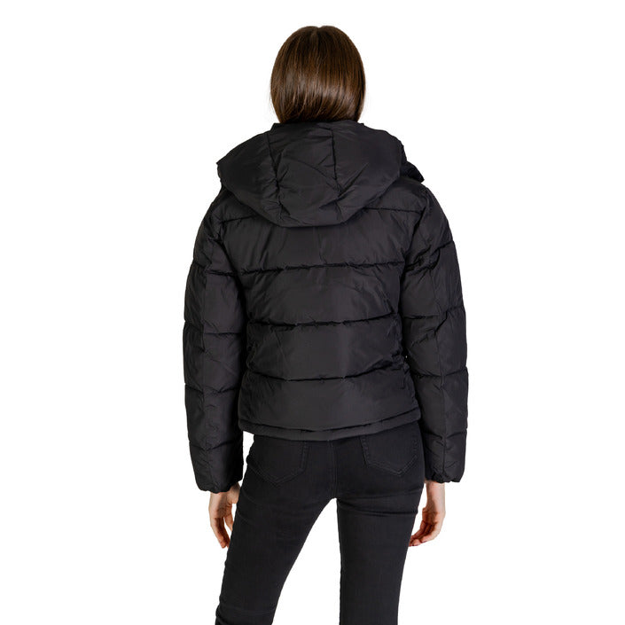 Calvin Klein Jeans Logo Hooded Puffer Jacket - black