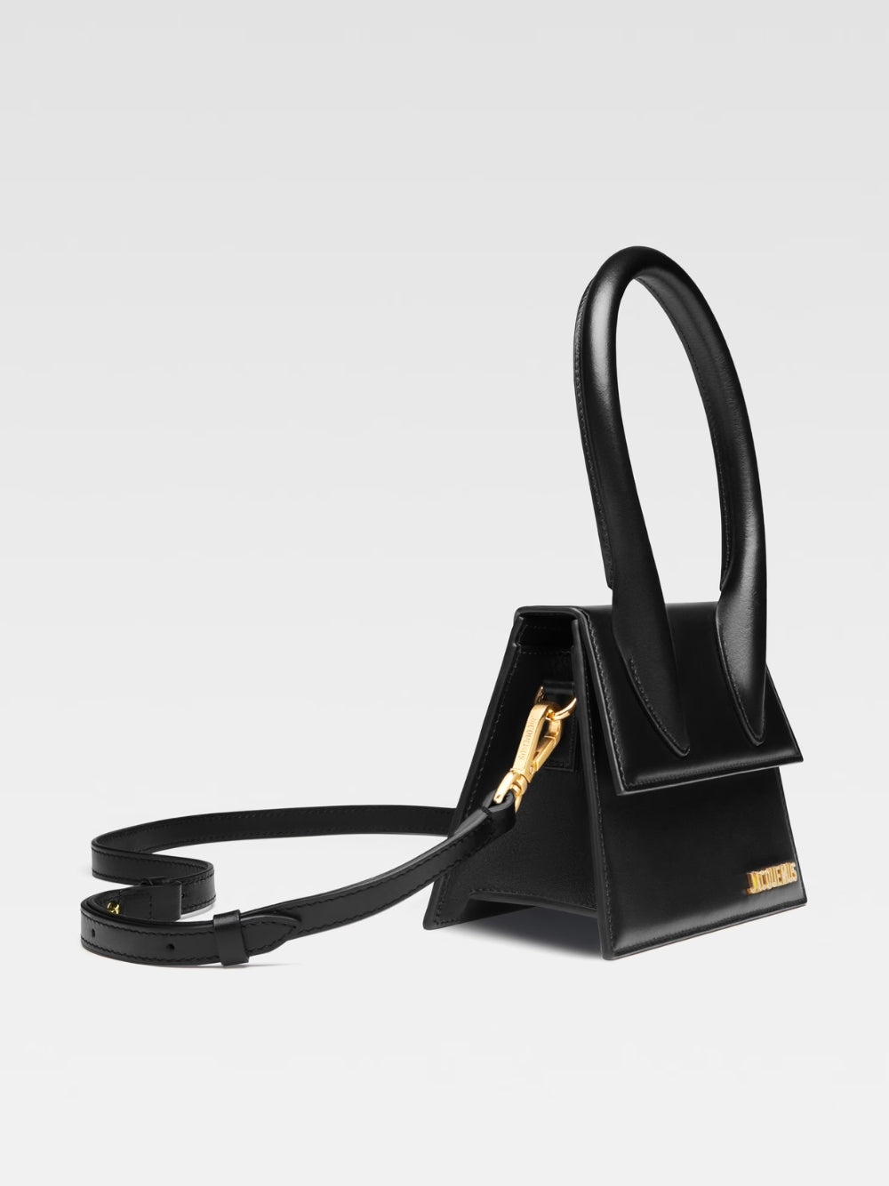 Jacquemus Black Le Chiquito Moyen Bag