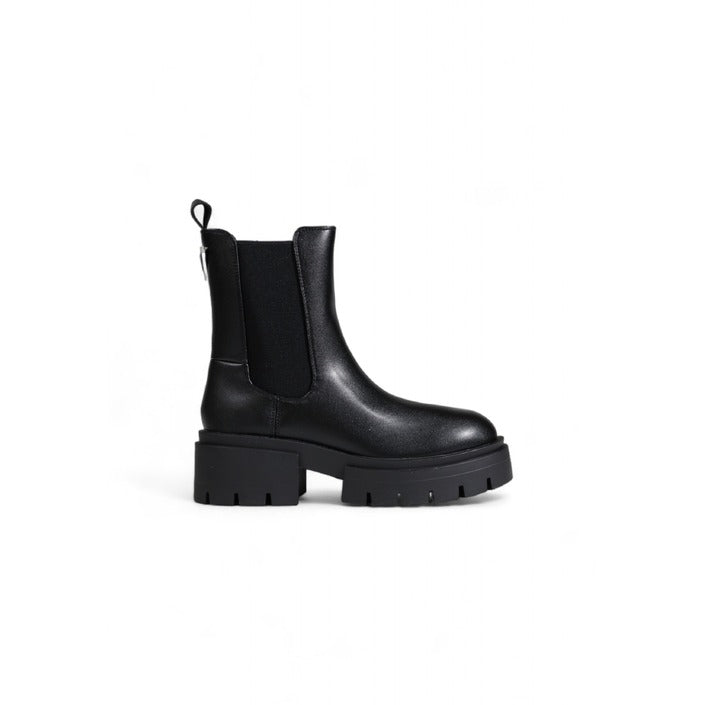 Guess Minimalist All Black Vegan Leather Chelsea Boots