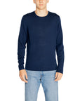 Calvin Klein Minimalist Crewneck 100% Wool Sweater