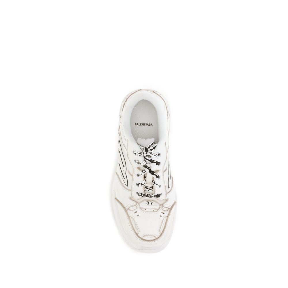 Balenciaga Hamptons Lace-Up Sneakers