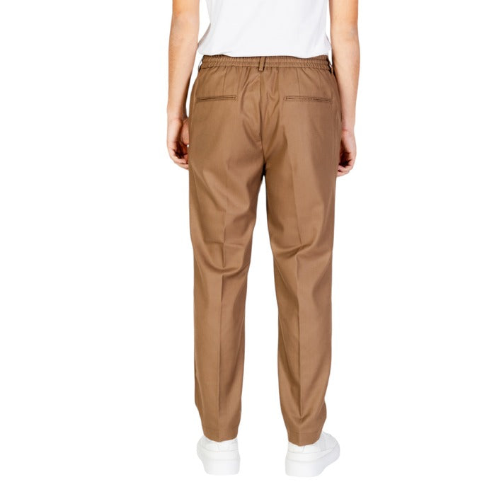 Hamaki-Ho Minimalist Straight Leg Fit Pants