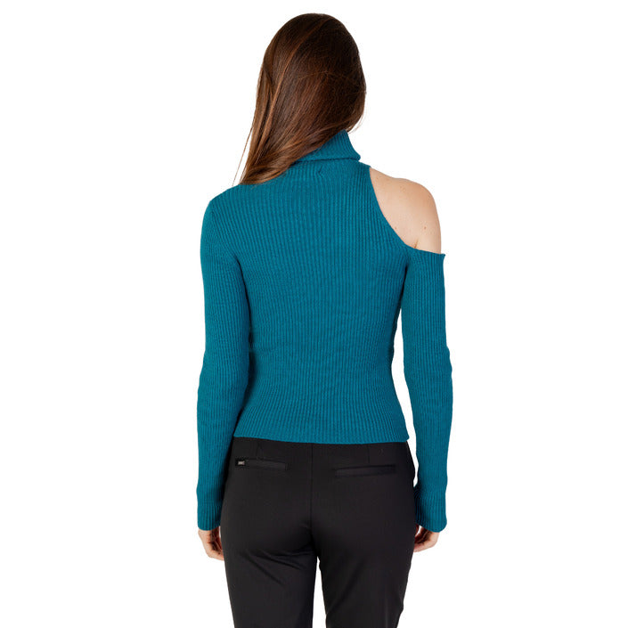 Hanny Deep Shoulder Cut-Out Turtleneck Sweater - aquatic green