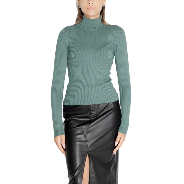 Jacqueline De Yong  Turtleneck Ribbed Knit Top & Sweater