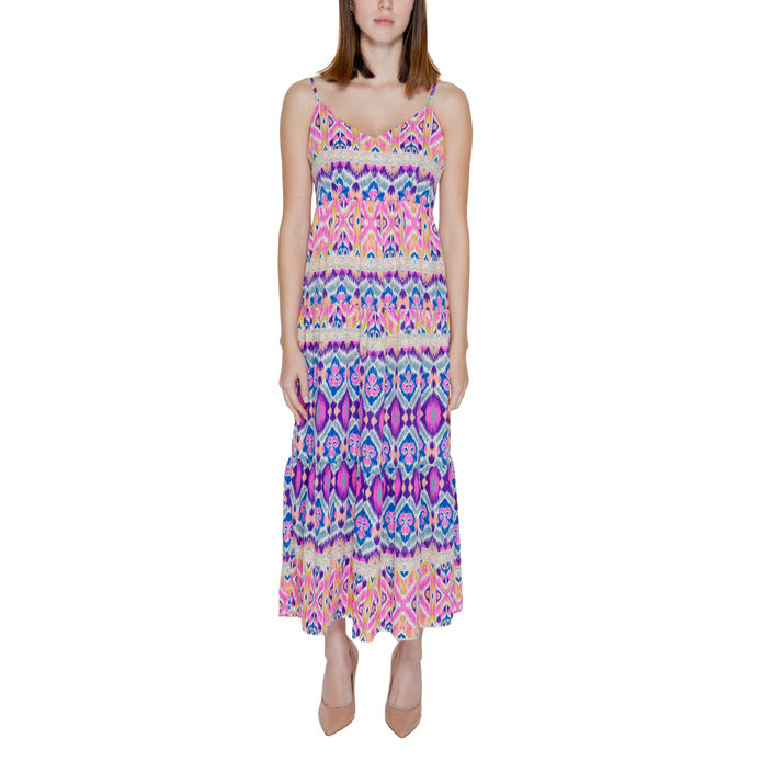 Only Tribal Midi Dress With Sweetheart Neckline