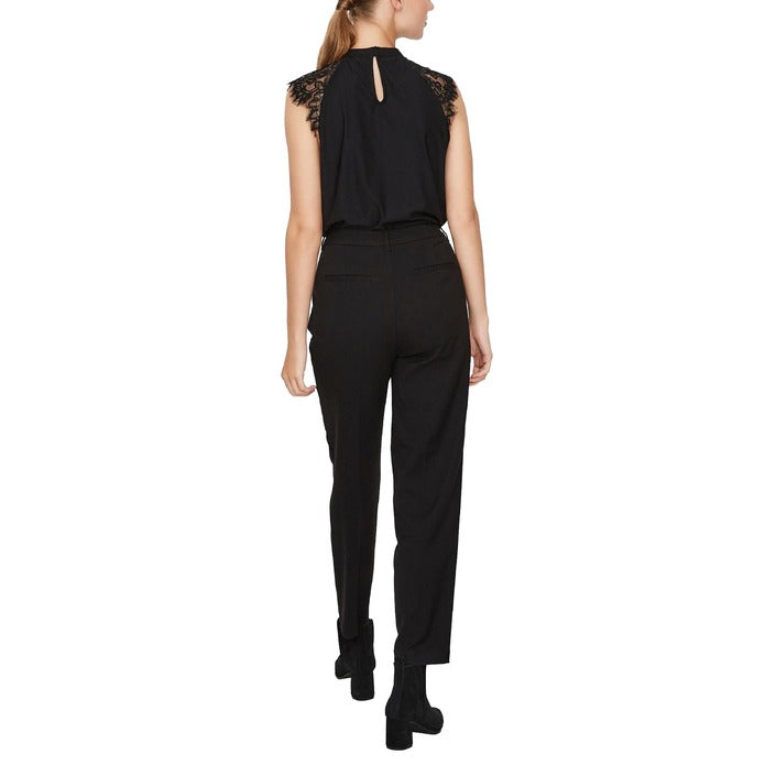 Vero Moda Minimalist Lace Trim Sleeveless Top