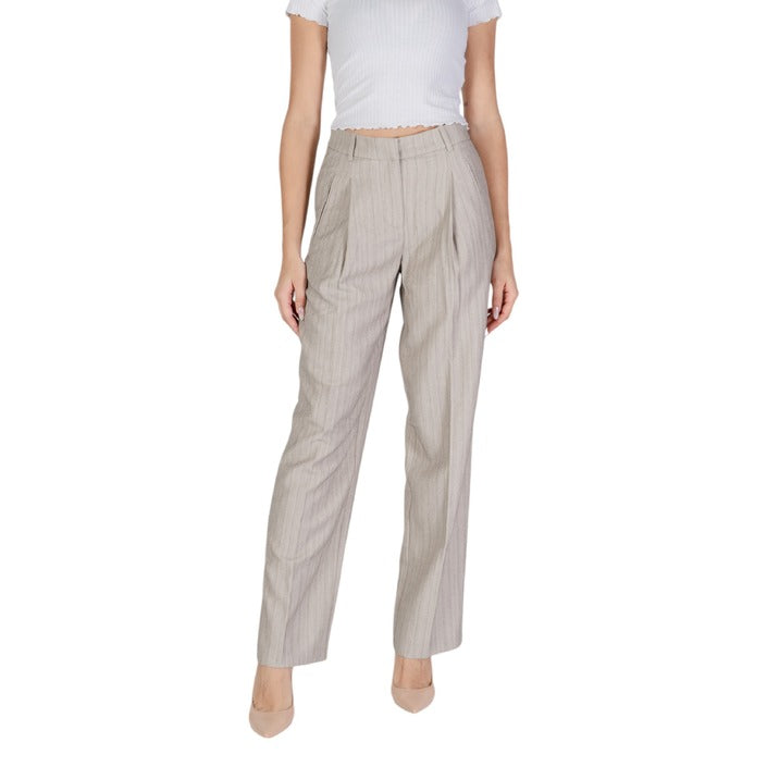 Vero Moda Straight Leg Fit Suit Pants