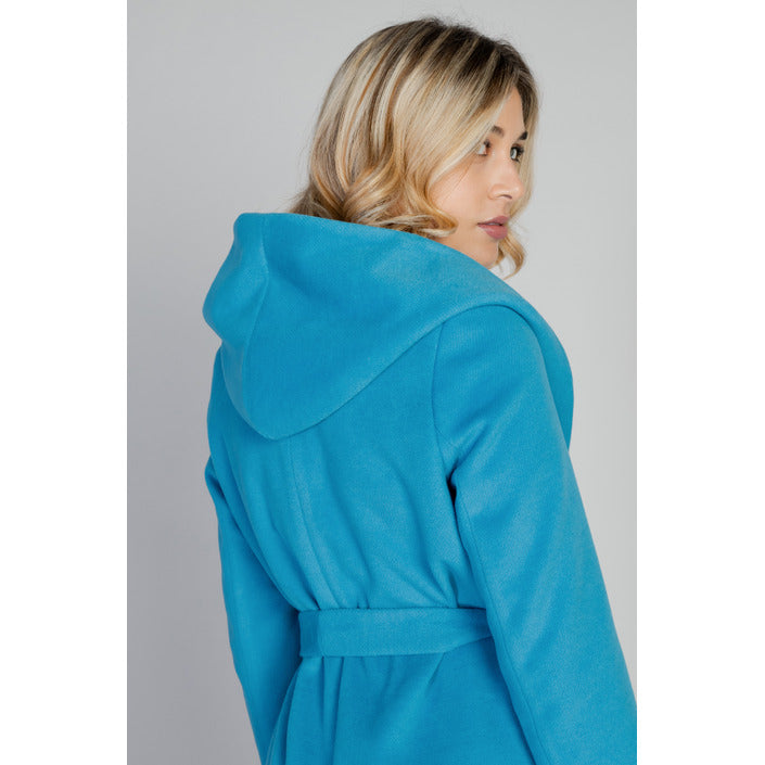 Sol Wears Women Hooded Fleece Coat - Blue