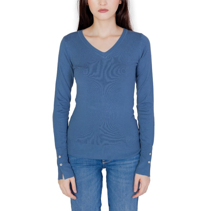 Guess Minimalist 100% Cotton V-Neck Sweater - blue 