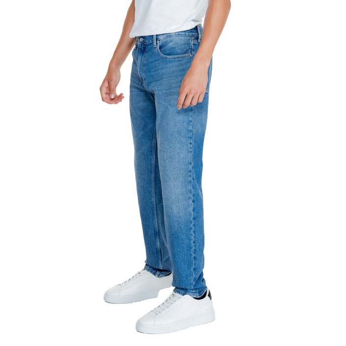 Calvin Klein Jeans Logo Classic Regular Fit Light Wash Jeans