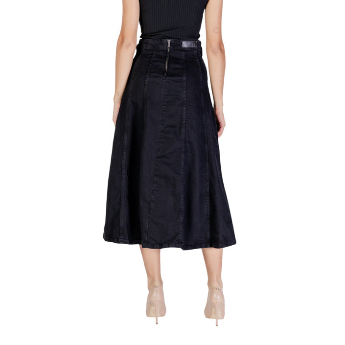 Ichi Logo All Black A-Line Cotton-Rich Midi Skirt