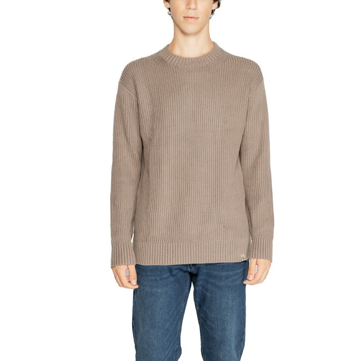 Calvin Klein Minimalist Cotton Ribbed Sweater