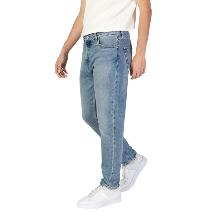 Calvin Klein Jeans Light Wash Regular Fit Jeans