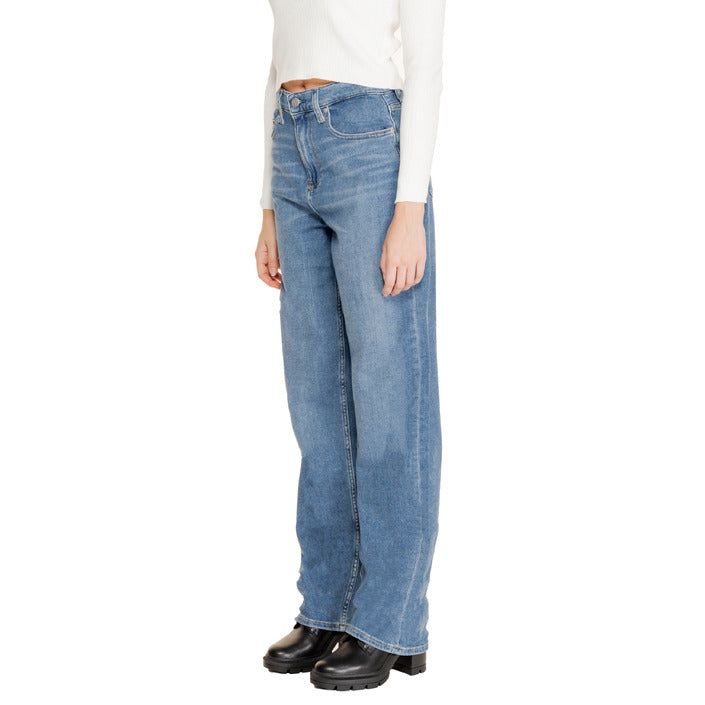 Calvin Klein Jeans Light Wash Baggy Jeans