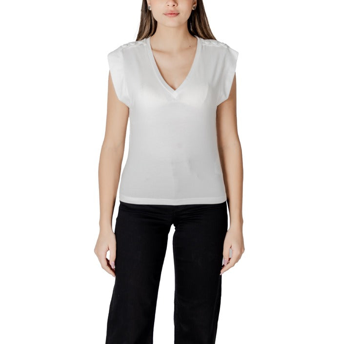 Morgan De Toi V-Neckline Cotton Sleeveless Top